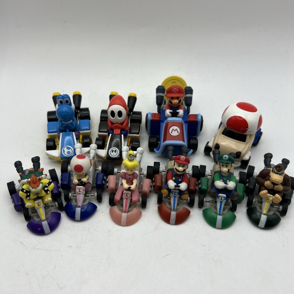Nintendo Super Mario Kart Toy Vehicle Lot Pull Back Racers Bowser Peach 10pc
